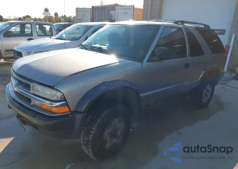 2002 Chevrolet Blazer Ls из США, поврежденный, VIN 1GNCT18W92K166941